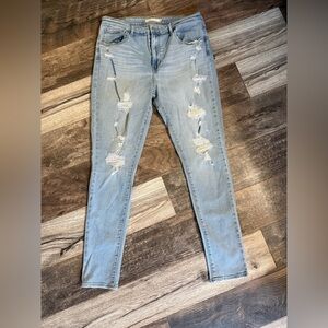 Levi’s High-Rise Skinny Jeans — Size 32